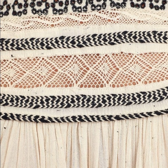 Free People boho embroidery top XS - Picture 7 of 9